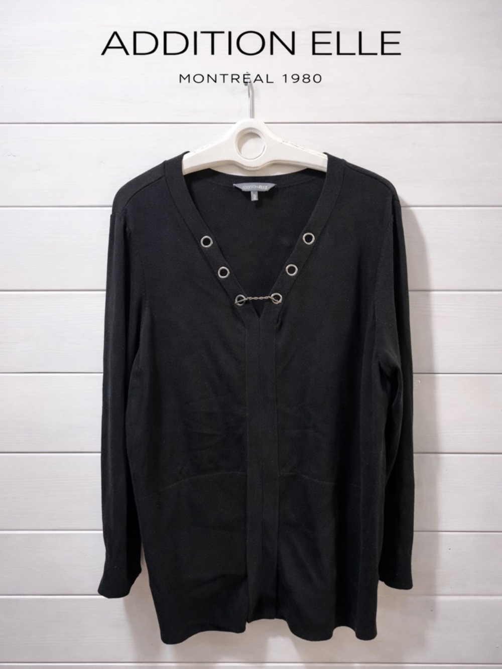 ADDITION ELLE – Black Grommet Detail Sweater (Size 4X)